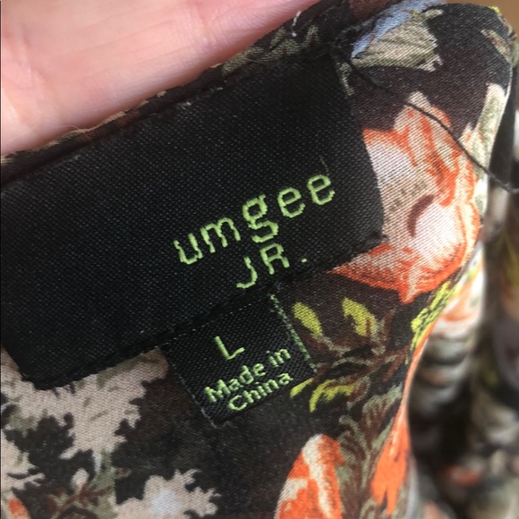 Sheer Floral Vintage Peplum Top - Picture 5 of 6